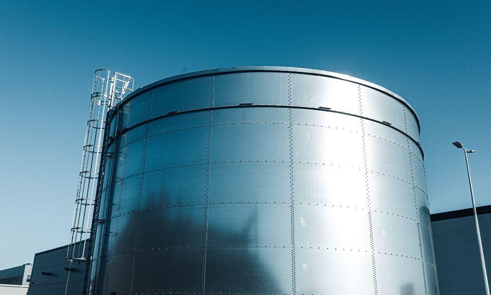 How to Ensure Earthquake Safety and Corrosion Resistance for Industrial Storage Tanks