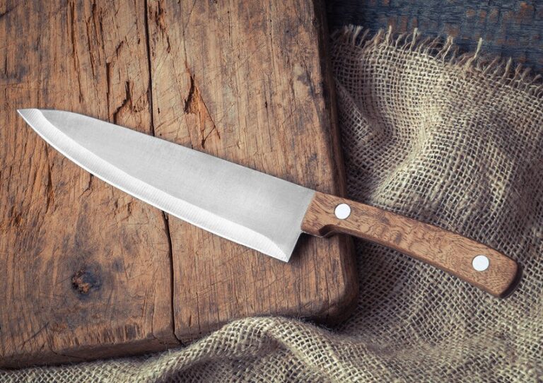 Best Materials for Long-Lasting Kitchen Knives