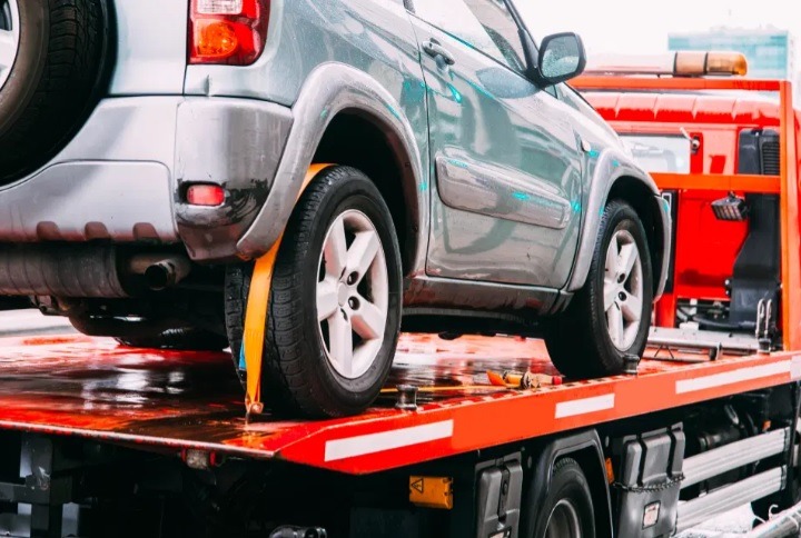 Swift Solutions for Car Recovery Dubai Needs