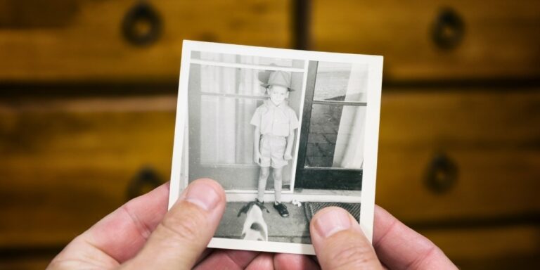 Why Are Photo Digitizing Services Essential for Preserving Family Memories